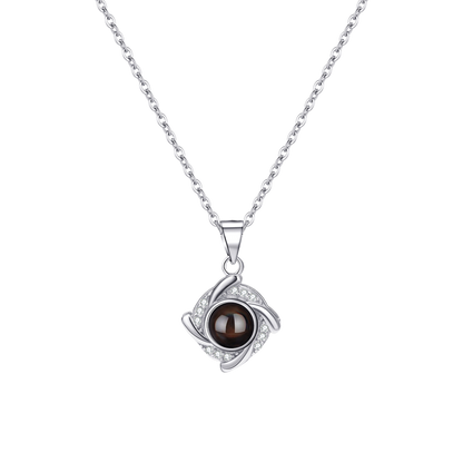 Infinite Glimpse Necklace